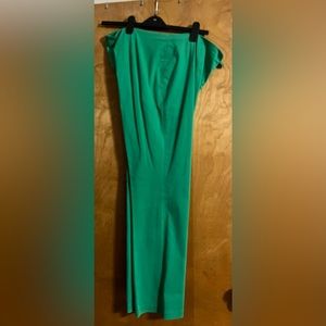 Tanner Kelly green sized 16 pants